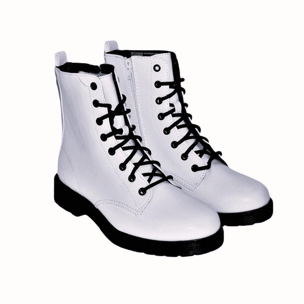 Women's Size: 9 Lug Combat Boot, White, Lace + Zip Up Punk Goth Brand NEW
